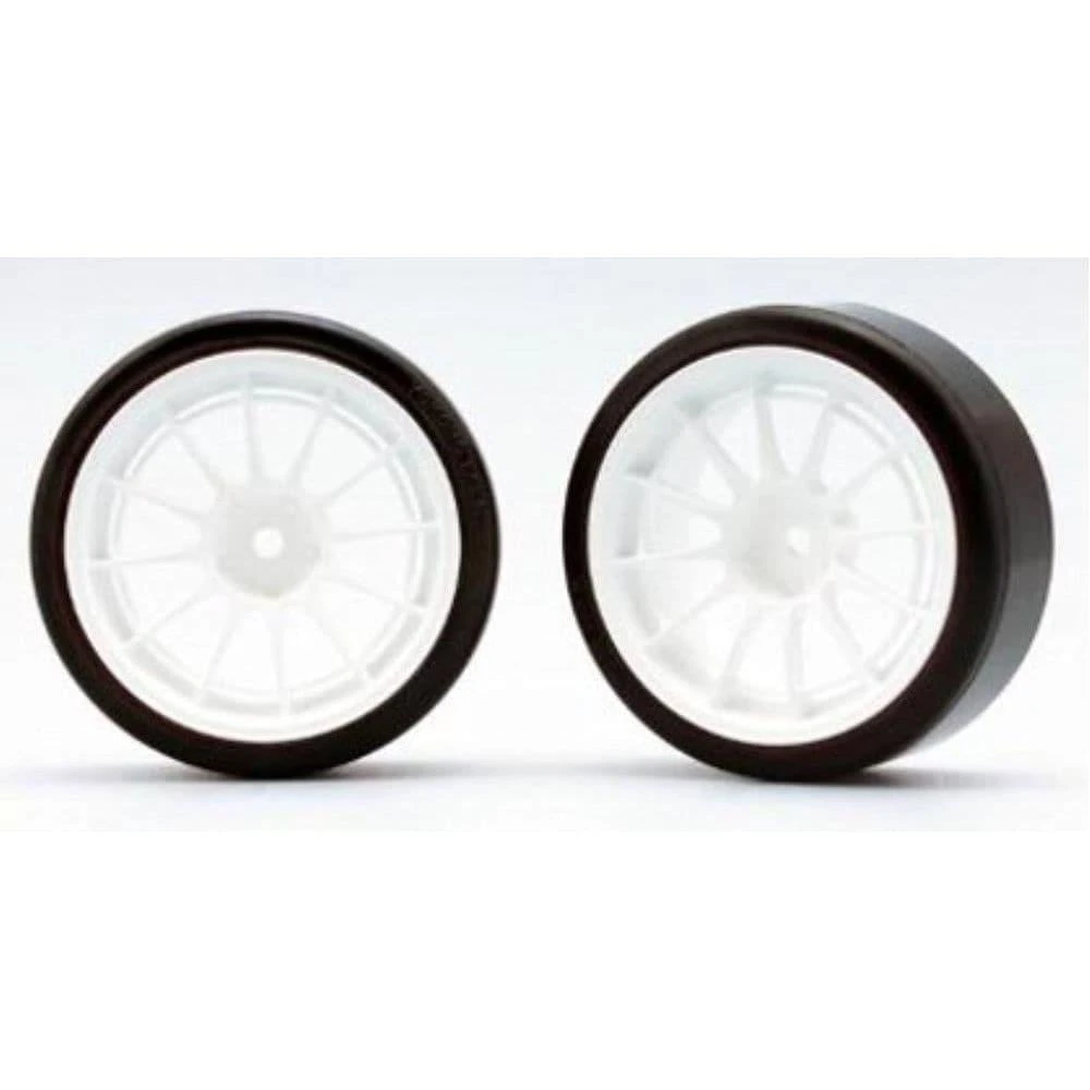 YOKOMO ENKEI RACING NT03 (with 01R Tyre) 3 YOKOMO ENKEI RACING NT03 (with 01R Tyre)